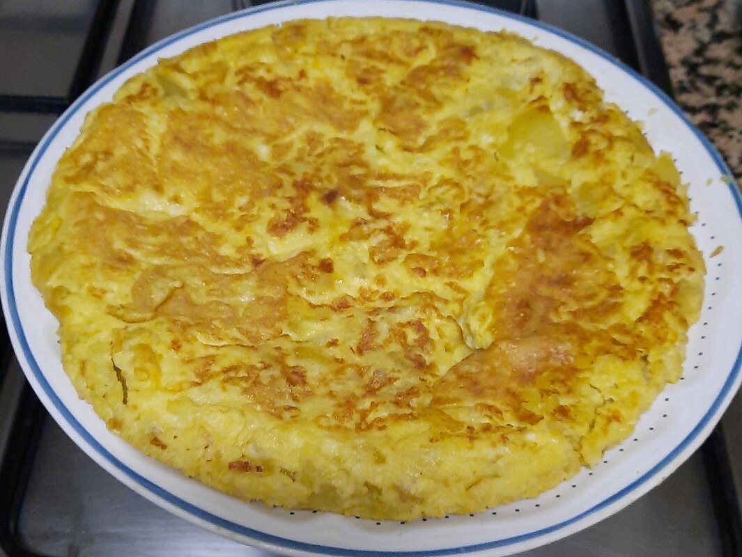 Tortilla-Patata-cebolla.jpeg